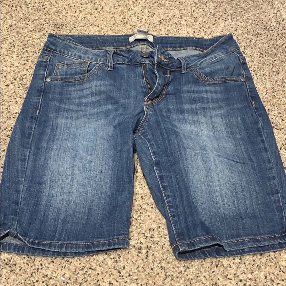 Judy blue shorts